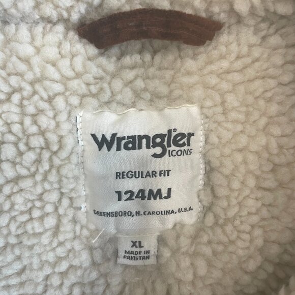 XL Men's Wrangler Sherpa Lined Corduroy Jacket in Brown - Picture 5 of 5
